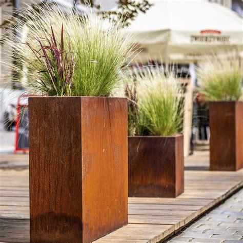 cor 10 steel planters